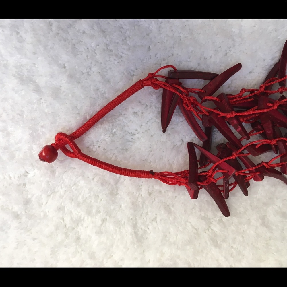 ✨NEW✨ Red Layered Bamboo Wood Wind Chime Necklace - Picture 3 of 5